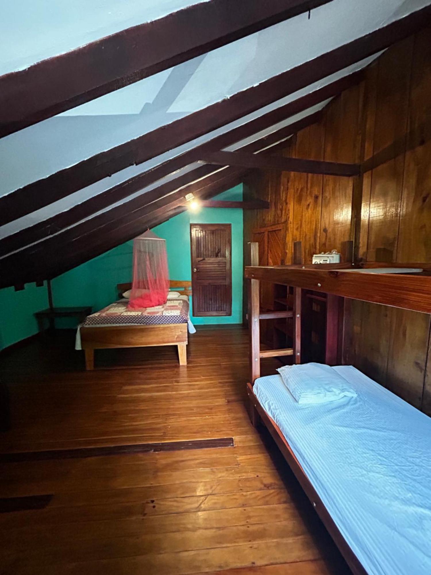 Nativos Corcovado Cabins Drake Bay Ngoại thất bức ảnh