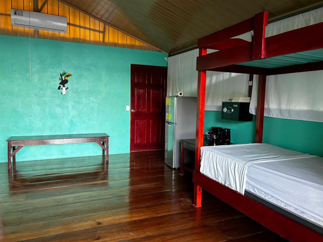 Nativos Corcovado Cabins Drake Bay Ngoại thất bức ảnh
